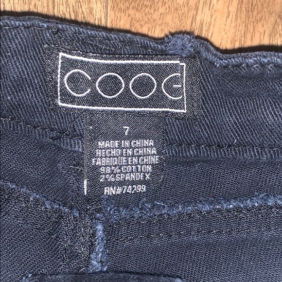 Coogi - Picture 2 of 4